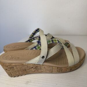 Crocs A-Leigh Sandals Womens 8 Wedge Platform Cork Strappy Slide Shoes